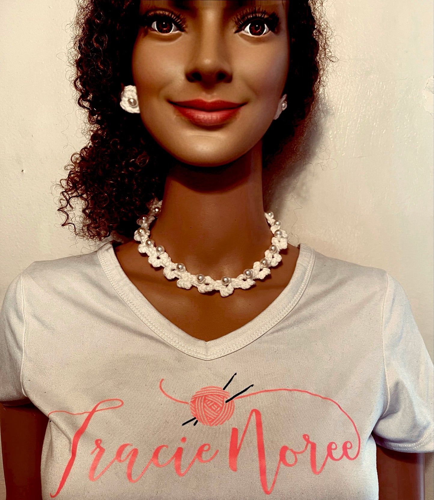 Choker & Stud Earrings Set (Pearls)